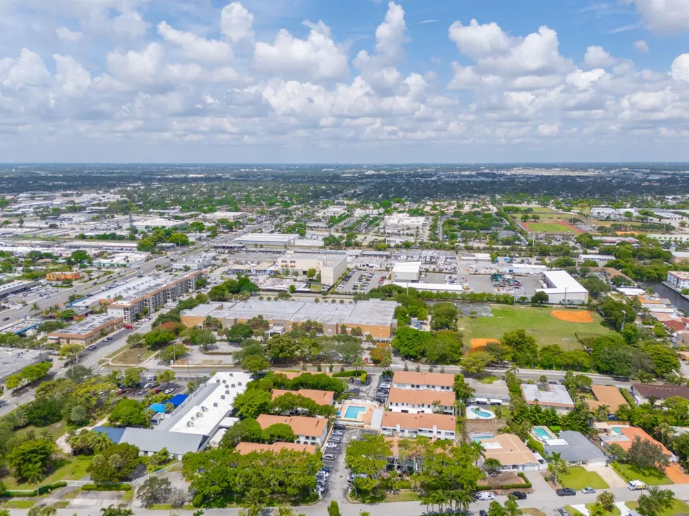 5201 NE 14th Terrace #3 Fort Lauderdale, FL 33334