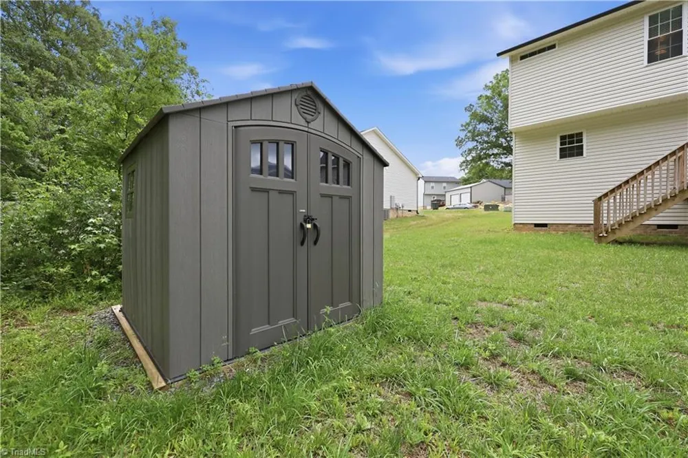 889 Berg Street Asheboro, NC 27203