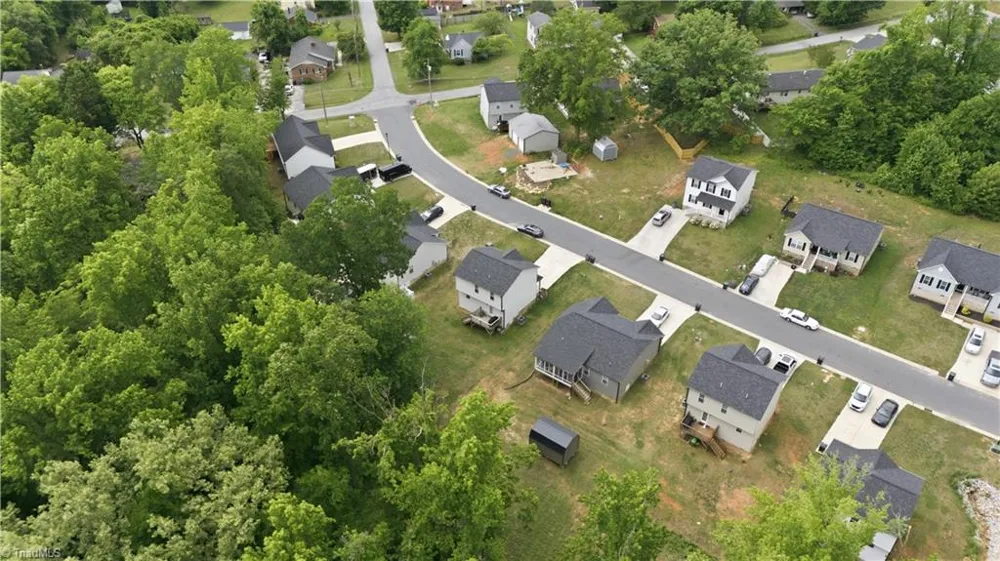 889 Berg Street Asheboro, NC 27203