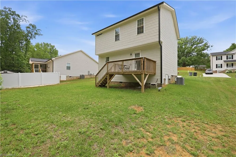 889 Berg Street Asheboro, NC 27203