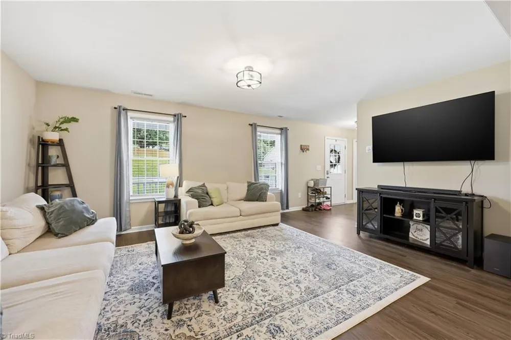 889 Berg Street Asheboro, NC 27203