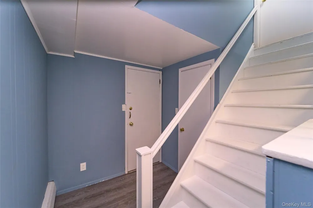 12 Goeller Avenue Huntington Station, NY 11746