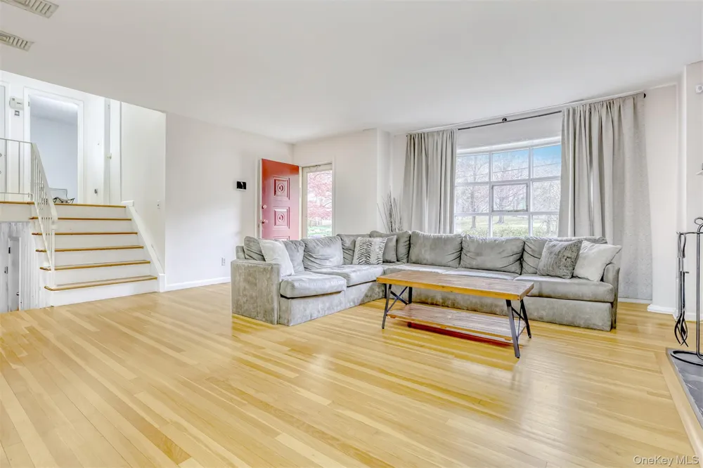 26 River Road Suffern, NY 10901