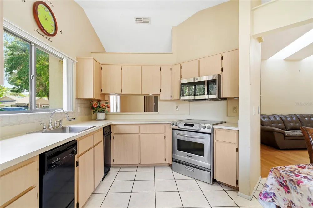 8160 STURBRIDGE COURT #8160 Weeki Wachee, FL 34613