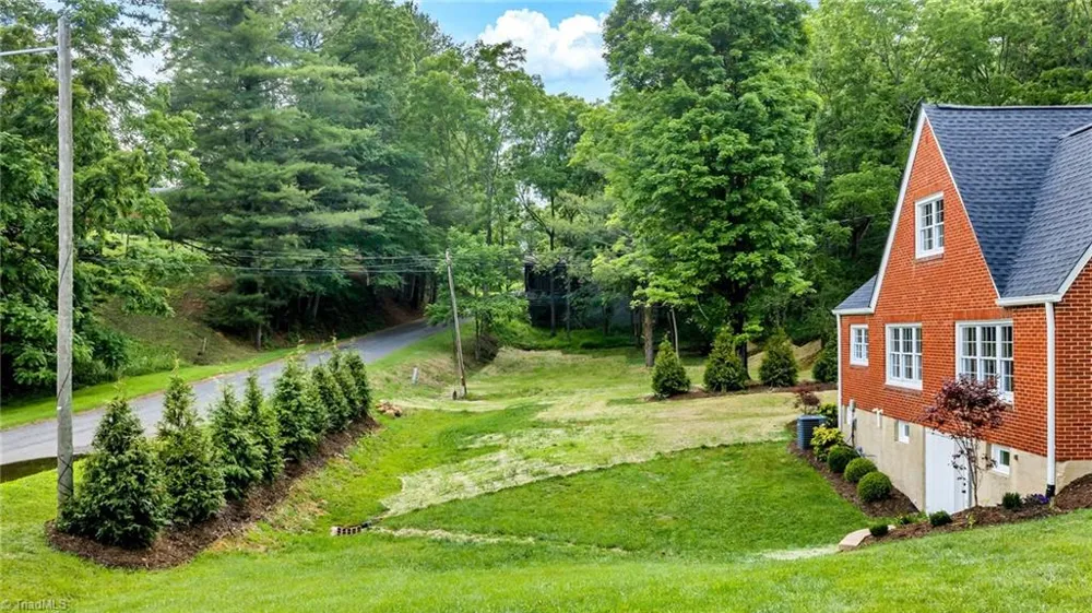 114 Speaks Road West Jefferson, NC 28694