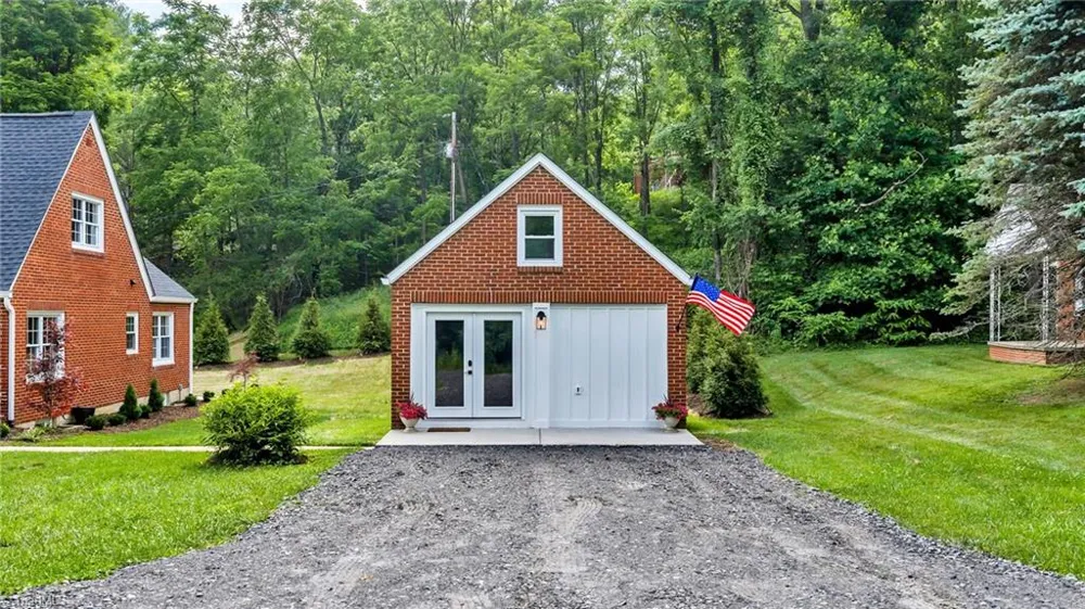 114 Speaks Road West Jefferson, NC 28694