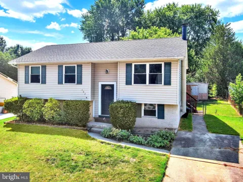 482 KENORA DRIVE
