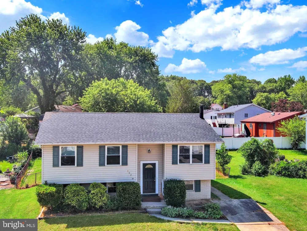 482 KENORA DRIVE Millersville, MD 21108