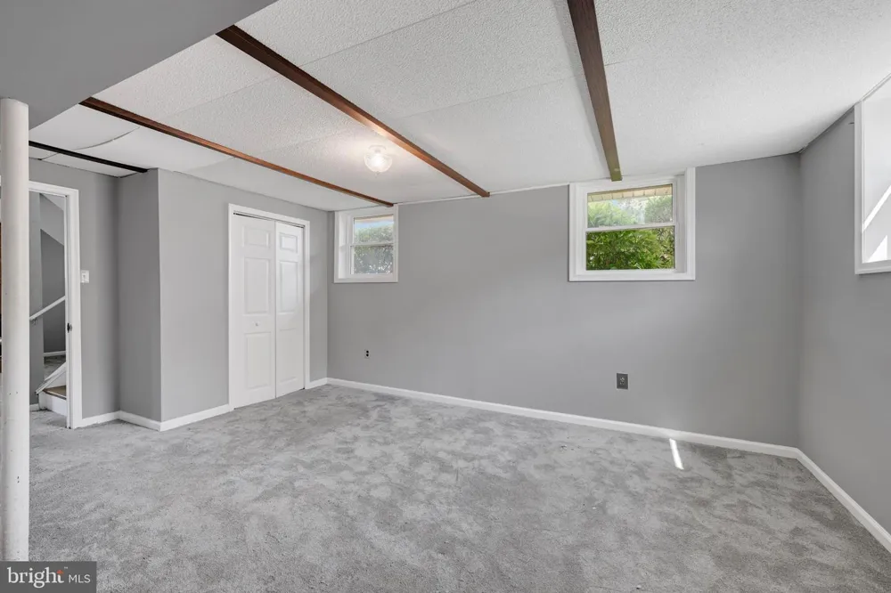 482 KENORA DRIVE Millersville, MD 21108