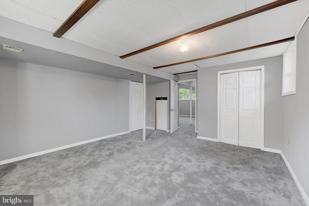 482 KENORA DRIVE Millersville, MD 21108
