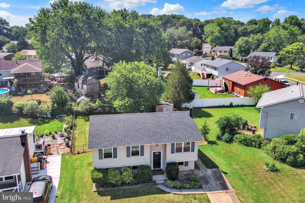 482 KENORA DRIVE Millersville, MD 21108