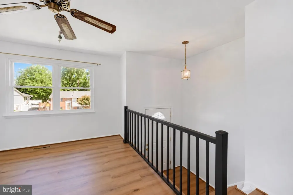 482 KENORA DRIVE Millersville, MD 21108