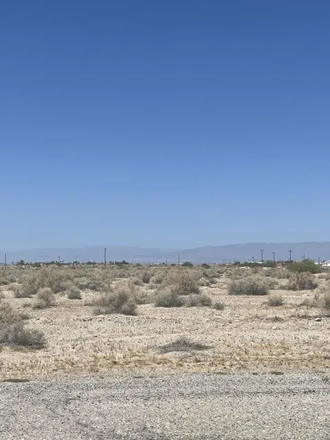 817 Salton Drive