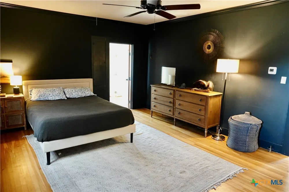 801 Reynolds Goldthwaite, TX 76844