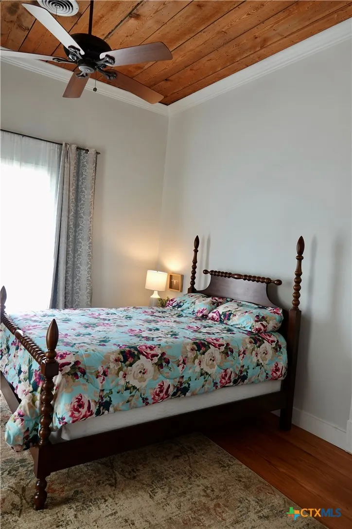 801 Reynolds Goldthwaite, TX 76844