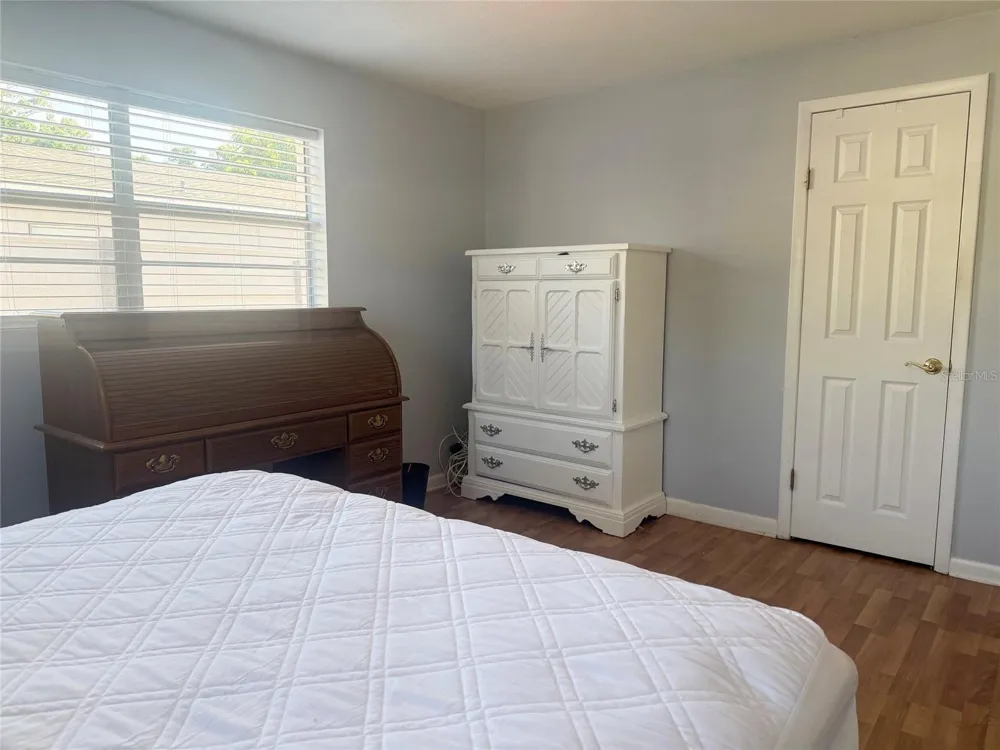 13157 CLAY AVENUE Largo, FL 33773