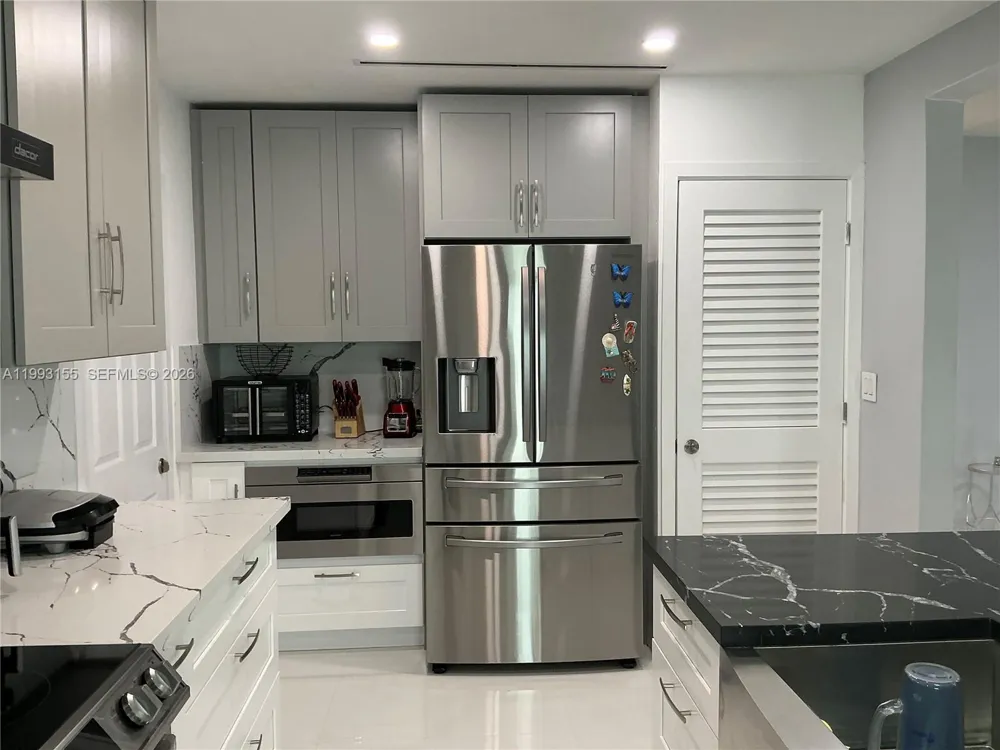 201 SW 62nd Ave Miami, FL 33144