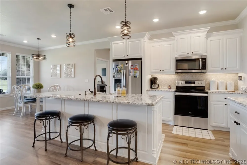 46 Blackberry Durant, OK 74701