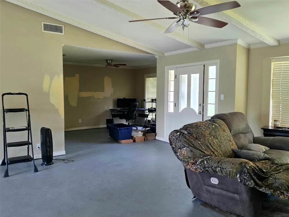 706 W Fourth Clarksville, TX 75426