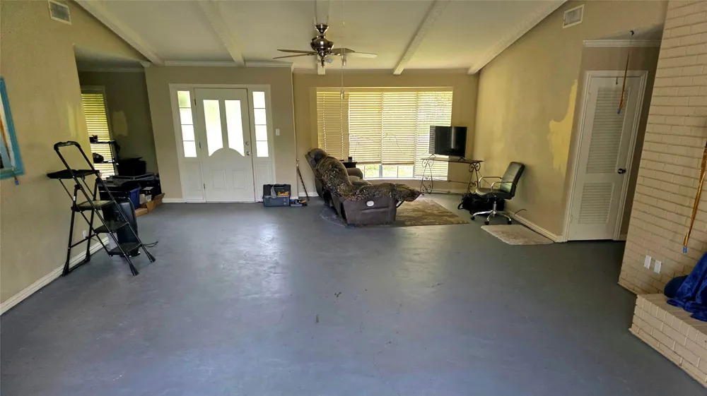 706 W Fourth Clarksville, TX 75426