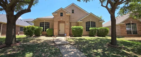 606 Zollman Court
