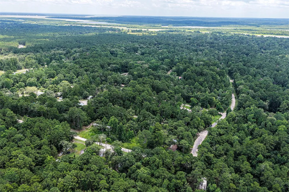 383 Post Oak Circle Trinity, TX 75862