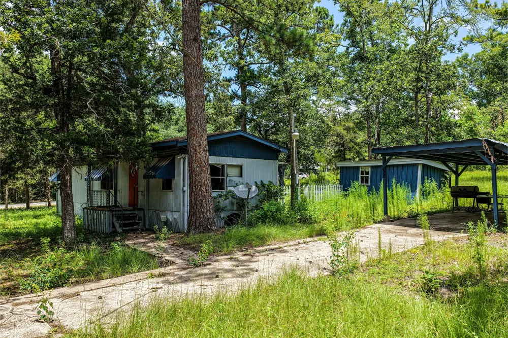 383 Post Oak Circle Trinity, TX 75862