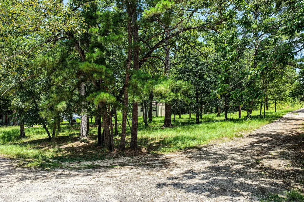 383 Post Oak Circle Trinity, TX 75862