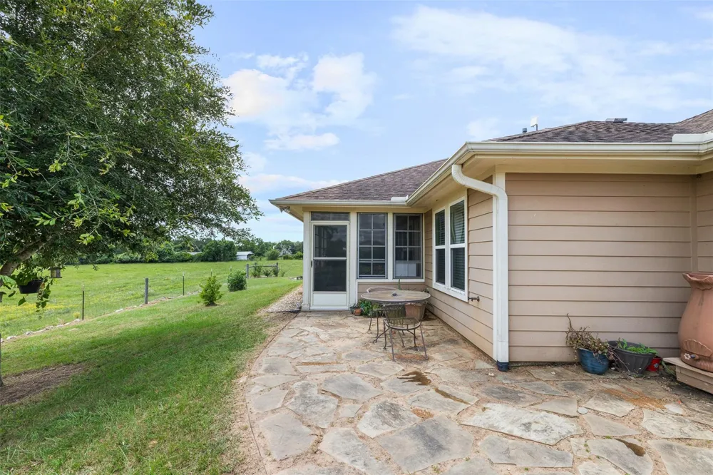 32675 Fm 1488 Road Hempstead, TX 77445