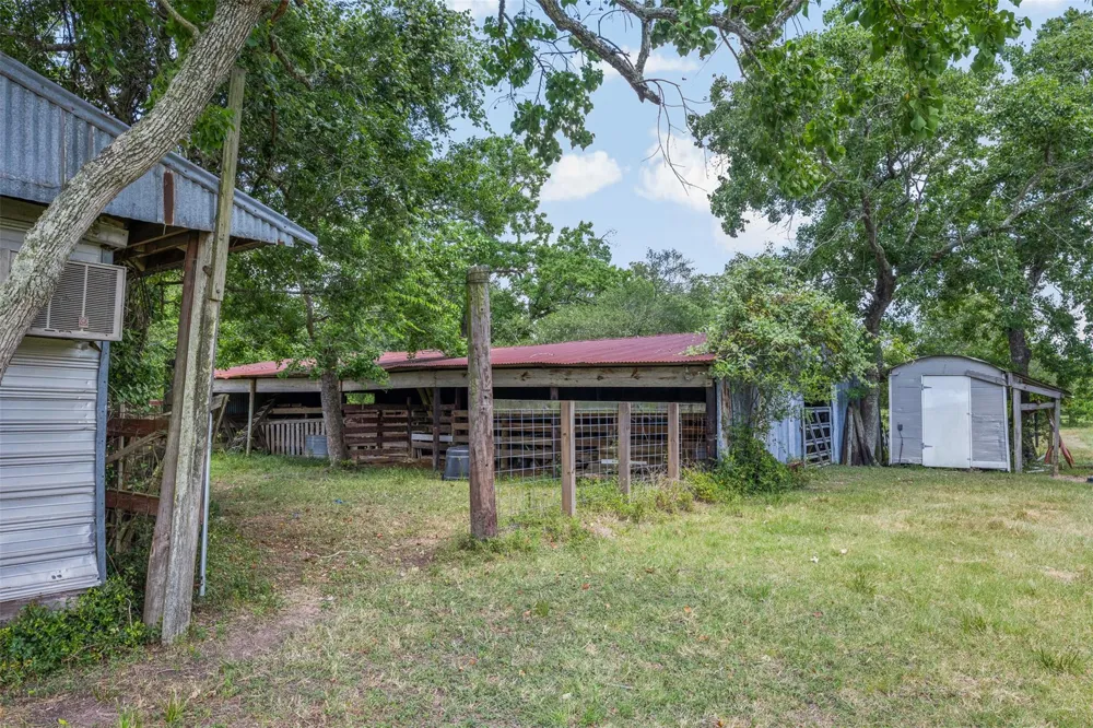32675 Fm 1488 Road Hempstead, TX 77445