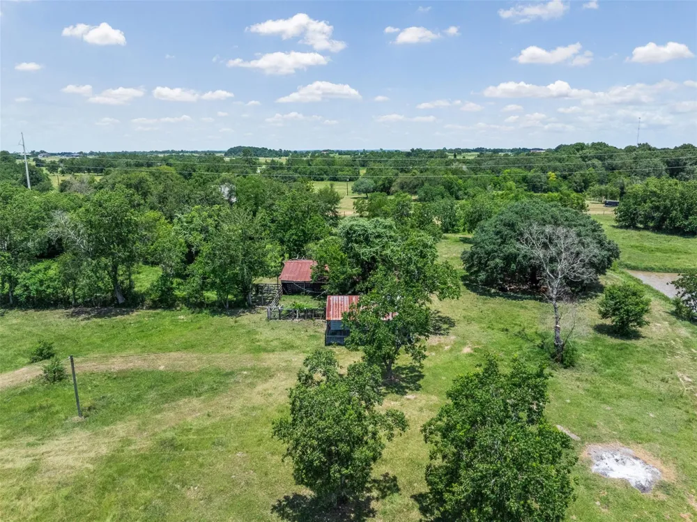 32675 Fm 1488 Road Hempstead, TX 77445