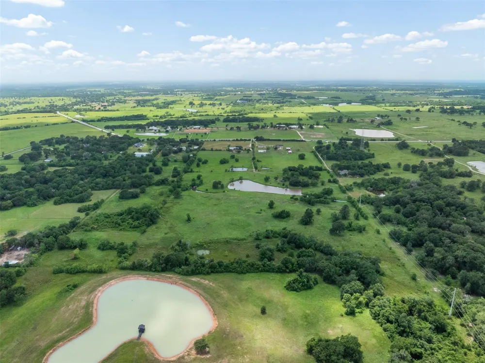 32675 Fm 1488 Road Hempstead, TX 77445
