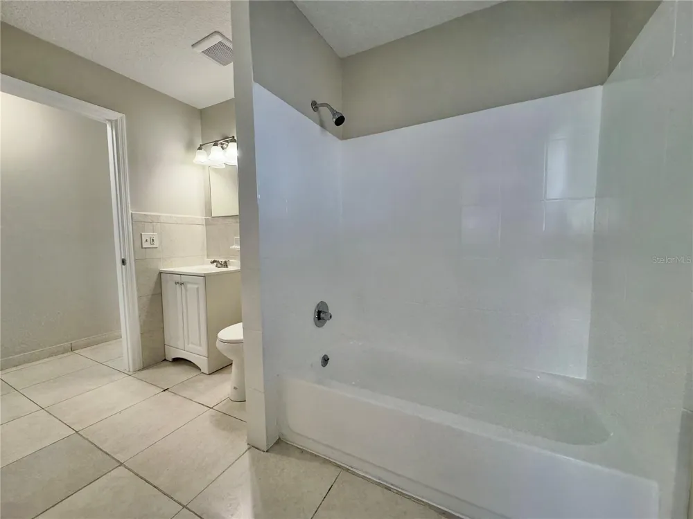 1219 BROWNING AVENUE Orlando, FL 32809