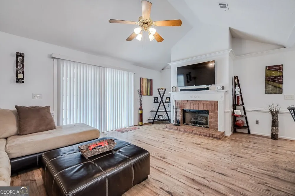 39 Del A Rae CIR Guyton, GA 31312