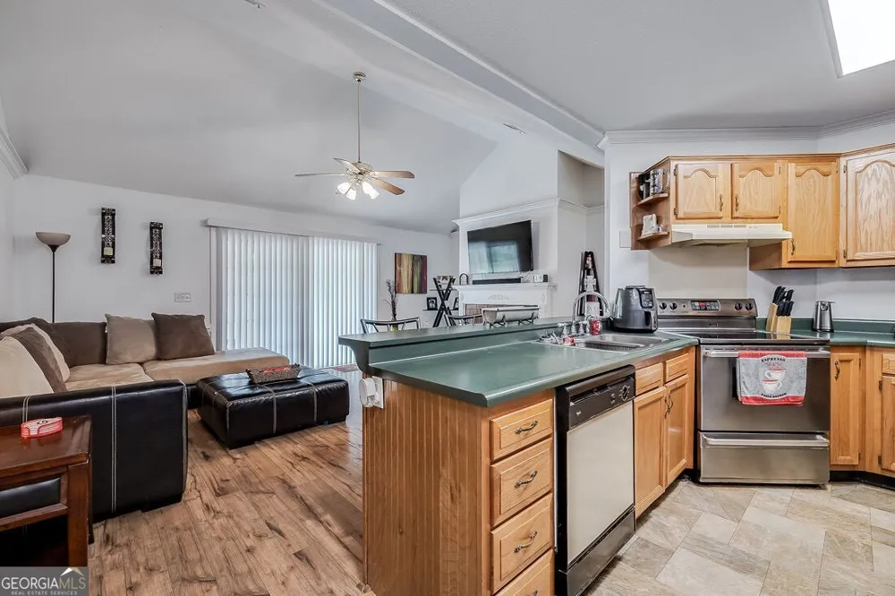 39 Del A Rae CIR Guyton, GA 31312