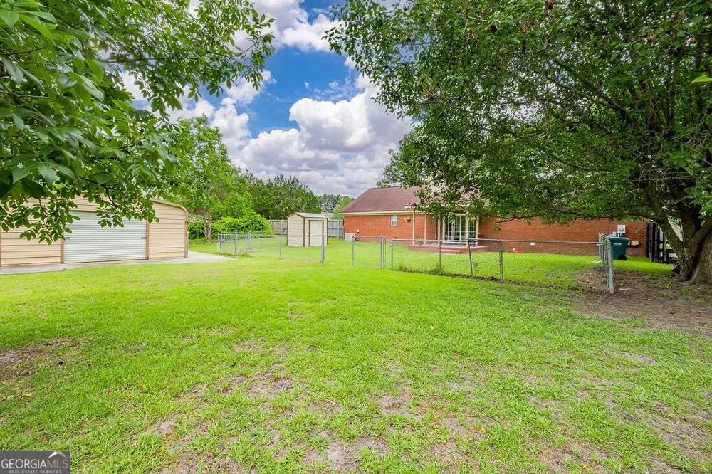39 Del A Rae CIR Guyton, GA 31312