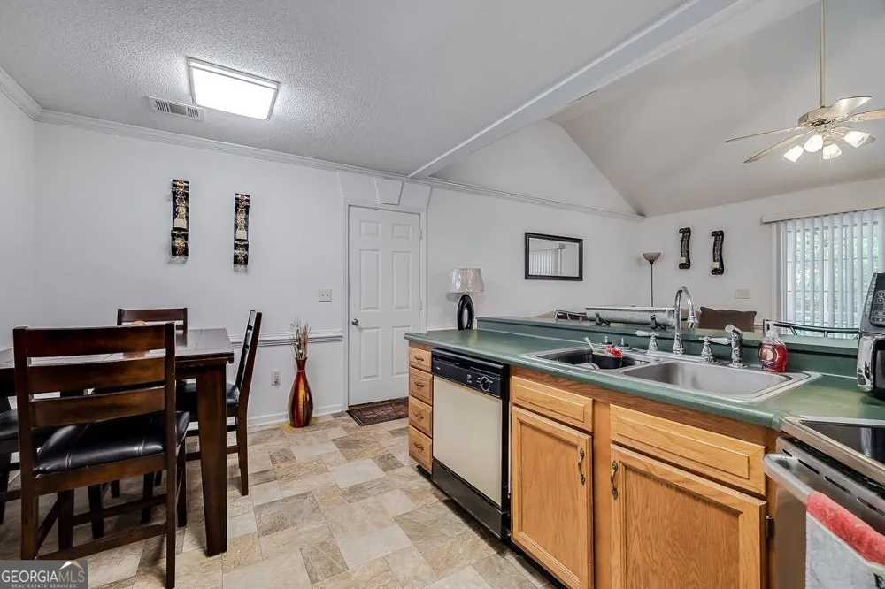 39 Del A Rae CIR Guyton, GA 31312