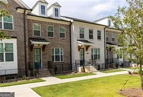 1289 Bennett Creek O