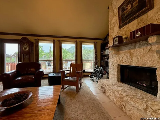 28799 US HIGHWAY 83 Concan, TX 78838