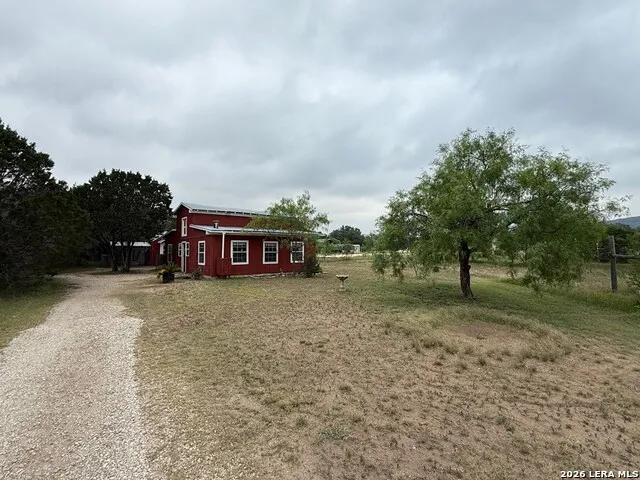 28799 US HIGHWAY 83 Concan, TX 78838