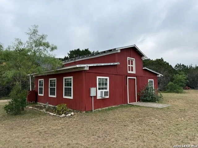 28799 US HIGHWAY 83 Concan, TX 78838