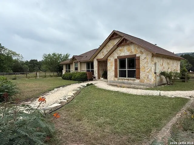 28799 US HIGHWAY 83 Concan, TX 78838