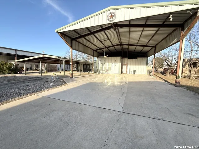 25 Cenizo Brackettville, TX 78832