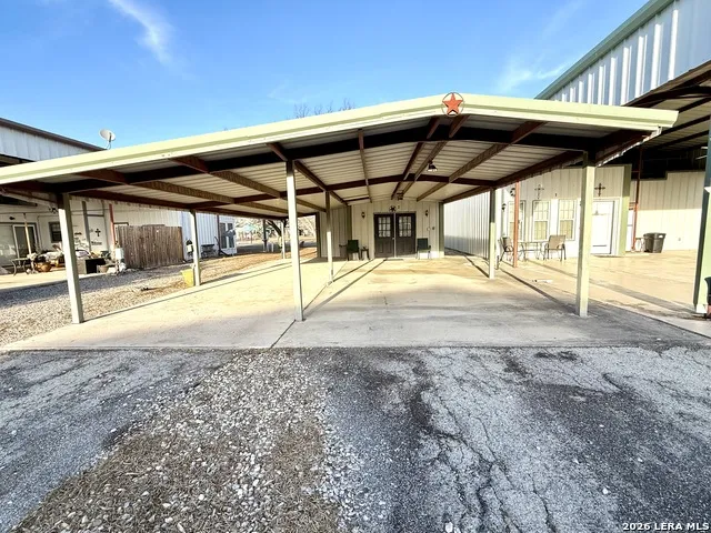 25 Cenizo Brackettville, TX 78832