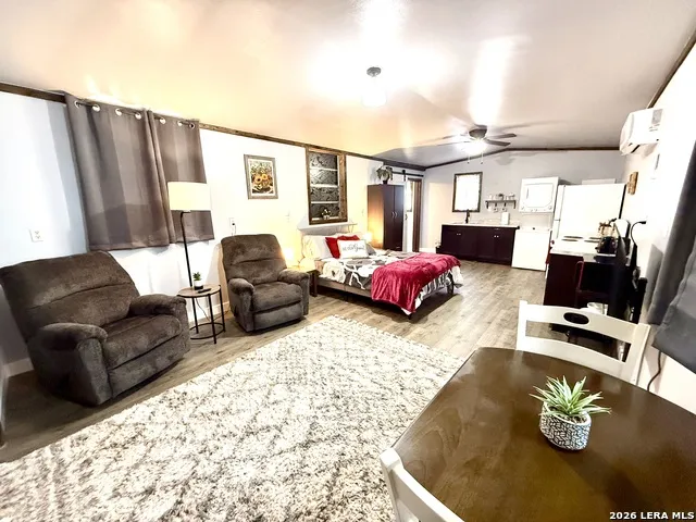 25 Cenizo Brackettville, TX 78832
