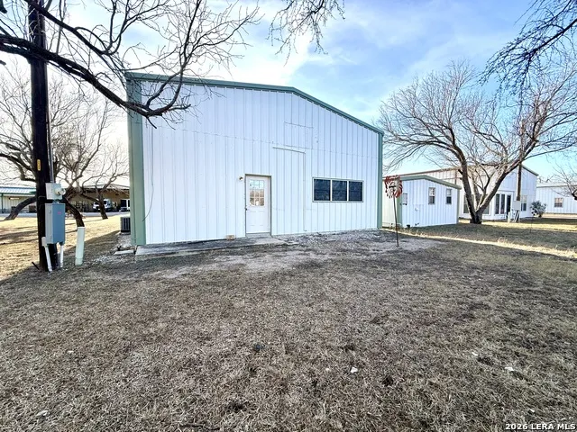 25 Cenizo Brackettville, TX 78832