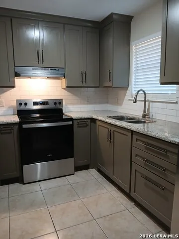 4324 Exodus Laredo, TX 78046