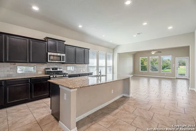 29625 elkhorn Fair Oaks Ranch, TX 78015