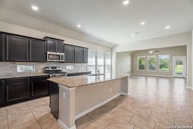 29625 elkhorn Fair Oaks Ranch, TX 78015