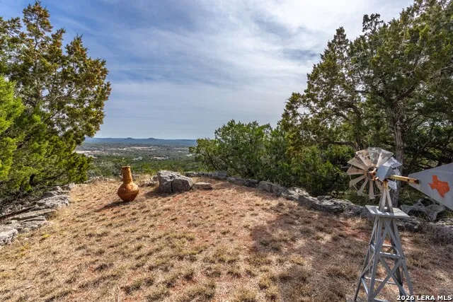 285 Timberhill Pipe Creek, TX 78063